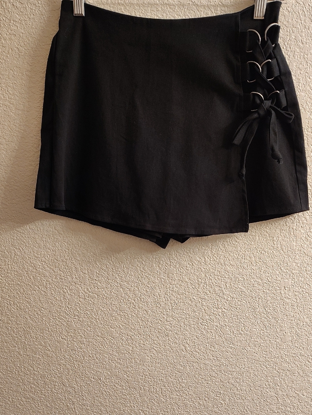 NEW Stitch & Pine Size S Black Lace-Up Skort B27 X P